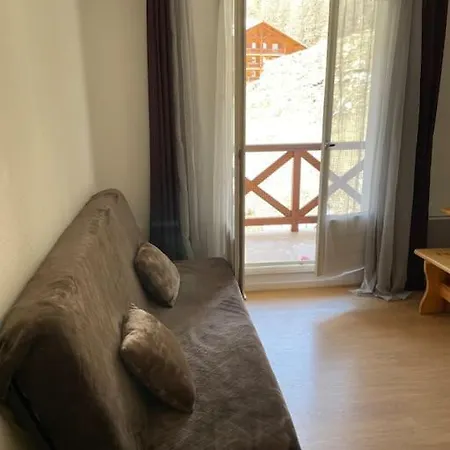 Allos, Pieds Des Pistes, A 10 Minutes De La Base De Loisirs * Allos